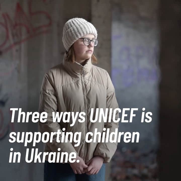 P!nk（ピンク）のインスタグラム：「Right now, UNICEF is working across eastern #Ukraine to scale up lifesaving programs for children. If you'd like to help, you can donate to @unicefusa — link in bio!」