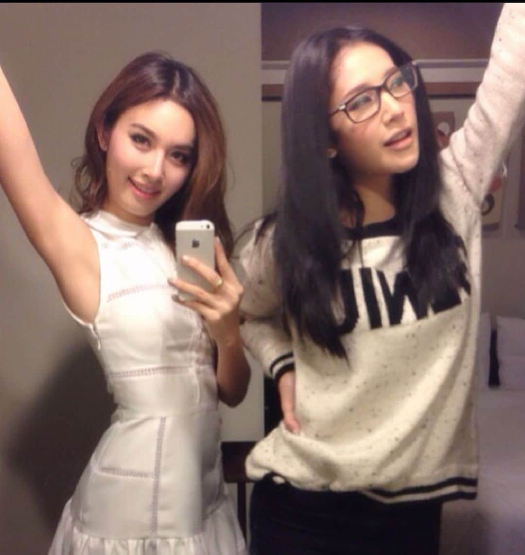 ポーイ・タリーチャダー ペッチャラットのインスタグラム：「พี่โม หลับให้สบาย ฉันรักเธอนะ @melonp.official #rip」