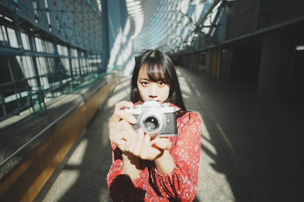 相沢菜々子さんのインスタグラム写真 - (相沢菜々子Instagram)「セミナー前にイルコさんと遊んでました☺️✨ 自然光まで思いのままのイルコさんイェーイ❗️です！」2月26日 22時17分 - nanako_aizawa