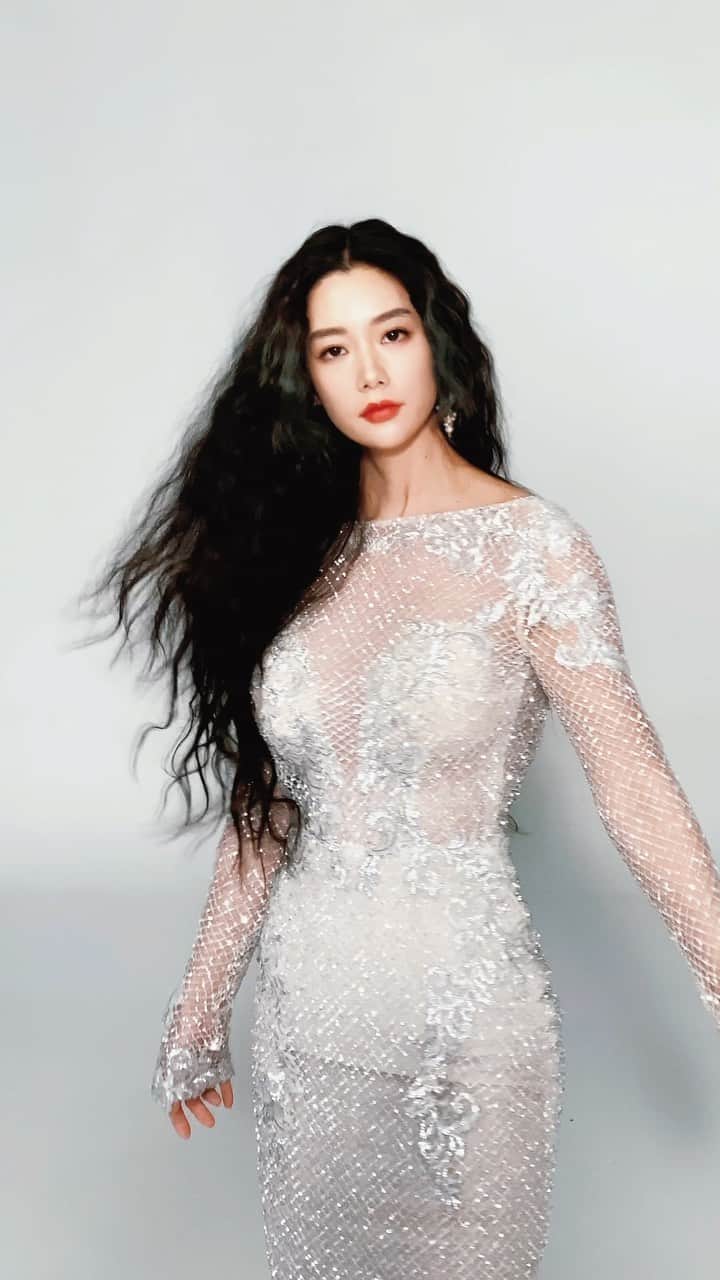 クララのインスタグラム：「#couture」