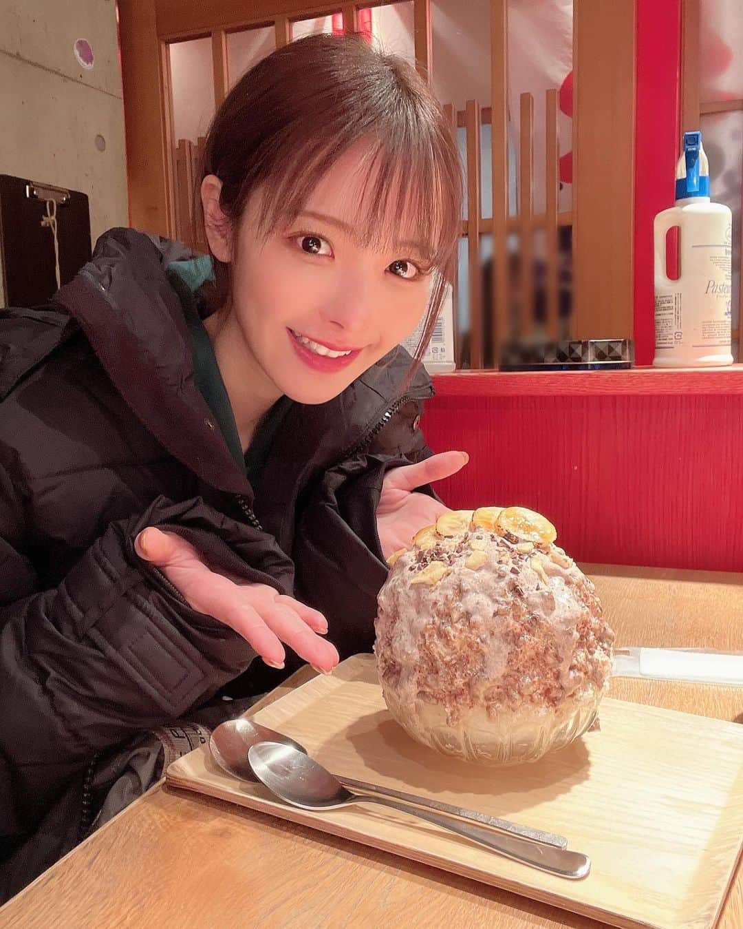 桃乃木かなのグルメインスタ