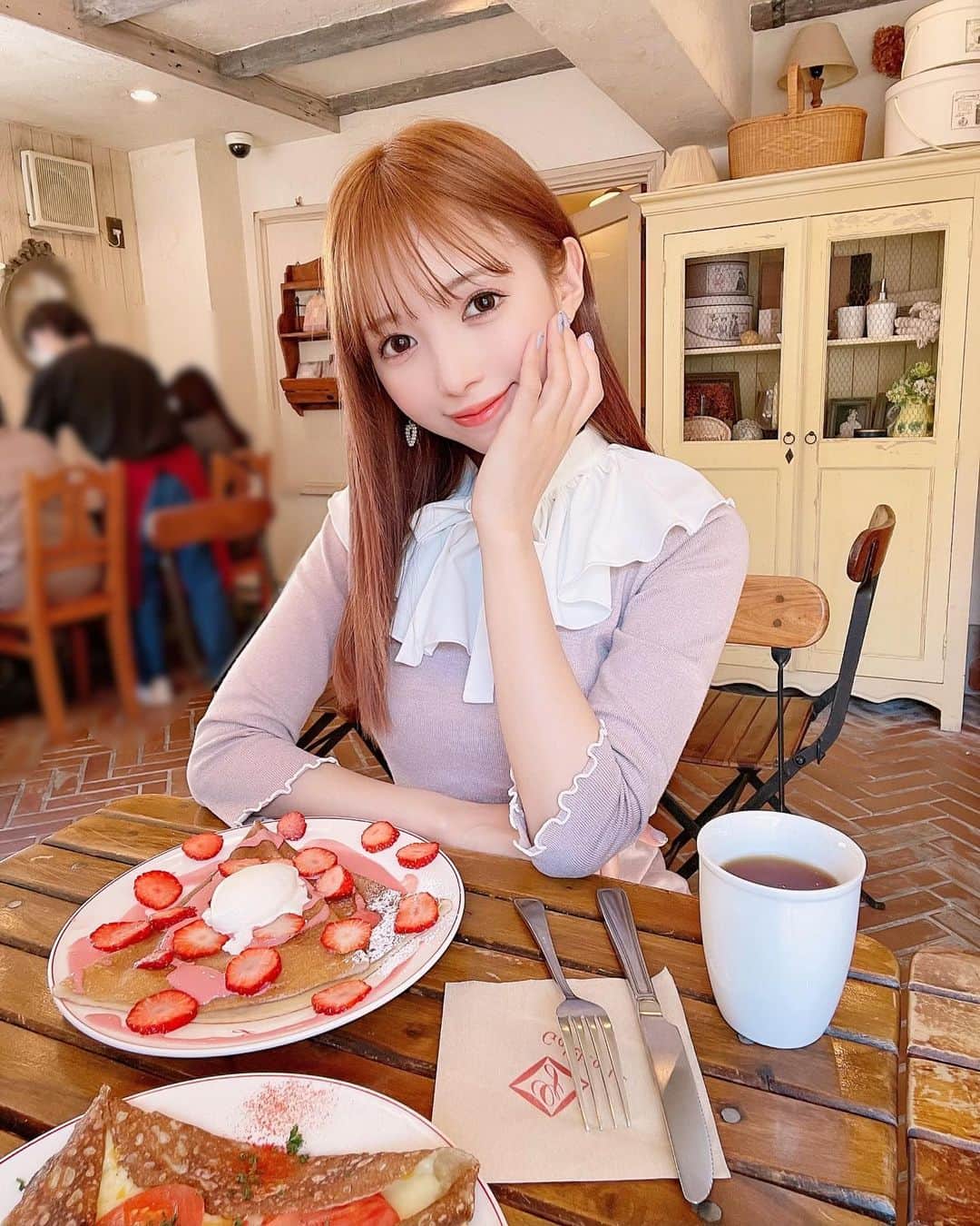 八鍬里美のグルメインスタ