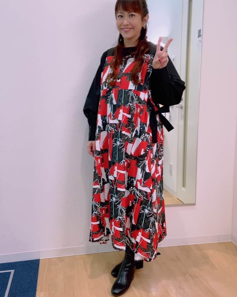 三輪記子さんのインスタグラム写真 - (三輪記子Instagram)「2022/2/5のあさパラS 衣装」2月27日 21時14分 - fusakodragon
