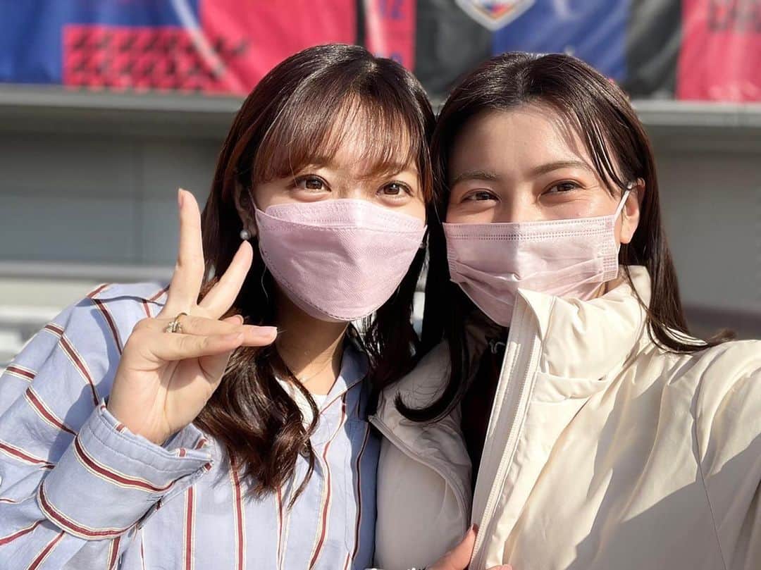 のインスタグラム：「👯‍♀️ . おたきがさらに可愛くなってた🥰 相変わらずの良い子さに癒されました ありがとう〜💫 . #j2 #ファジアーノ岡山 #ファジ #サッカー女子 #ksb #アナウンサー #再会 #岡山 #シティライトスタジアム #帰省」