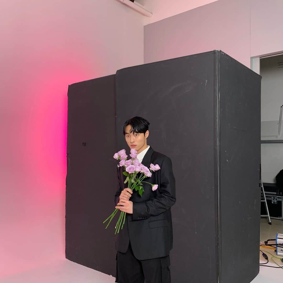 ユン・チャンヨンさんのインスタグラム写真 - (ユン・チャンヨンInstagram)「🌺🌸🌼」2月28日 0時59分 - yooncy1