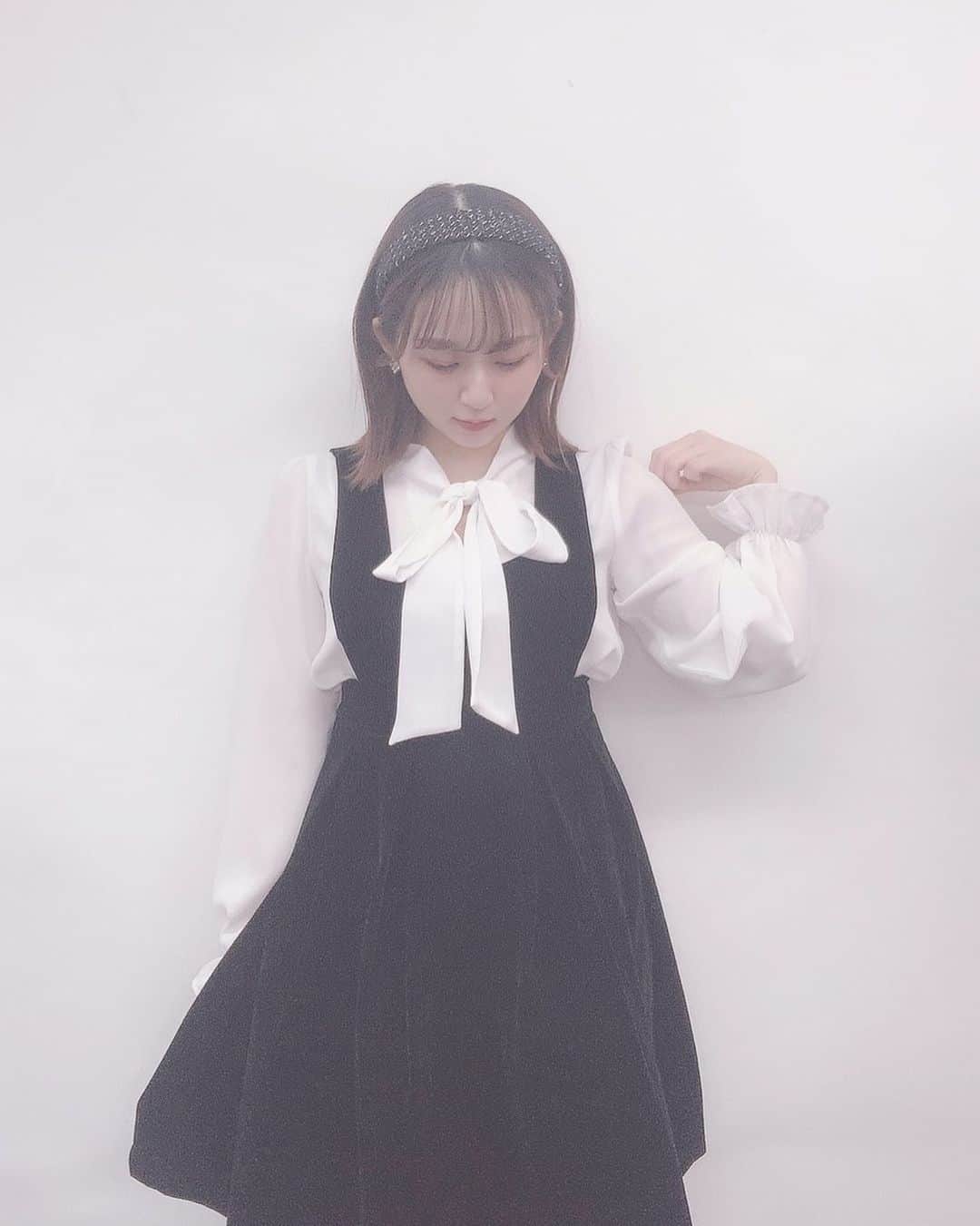 のインスタグラム：「🎀🎀🎀 * #shein #shein購入品  #instagood #ootd #dailylook  #데일리 #데일리룩 #오오티디」