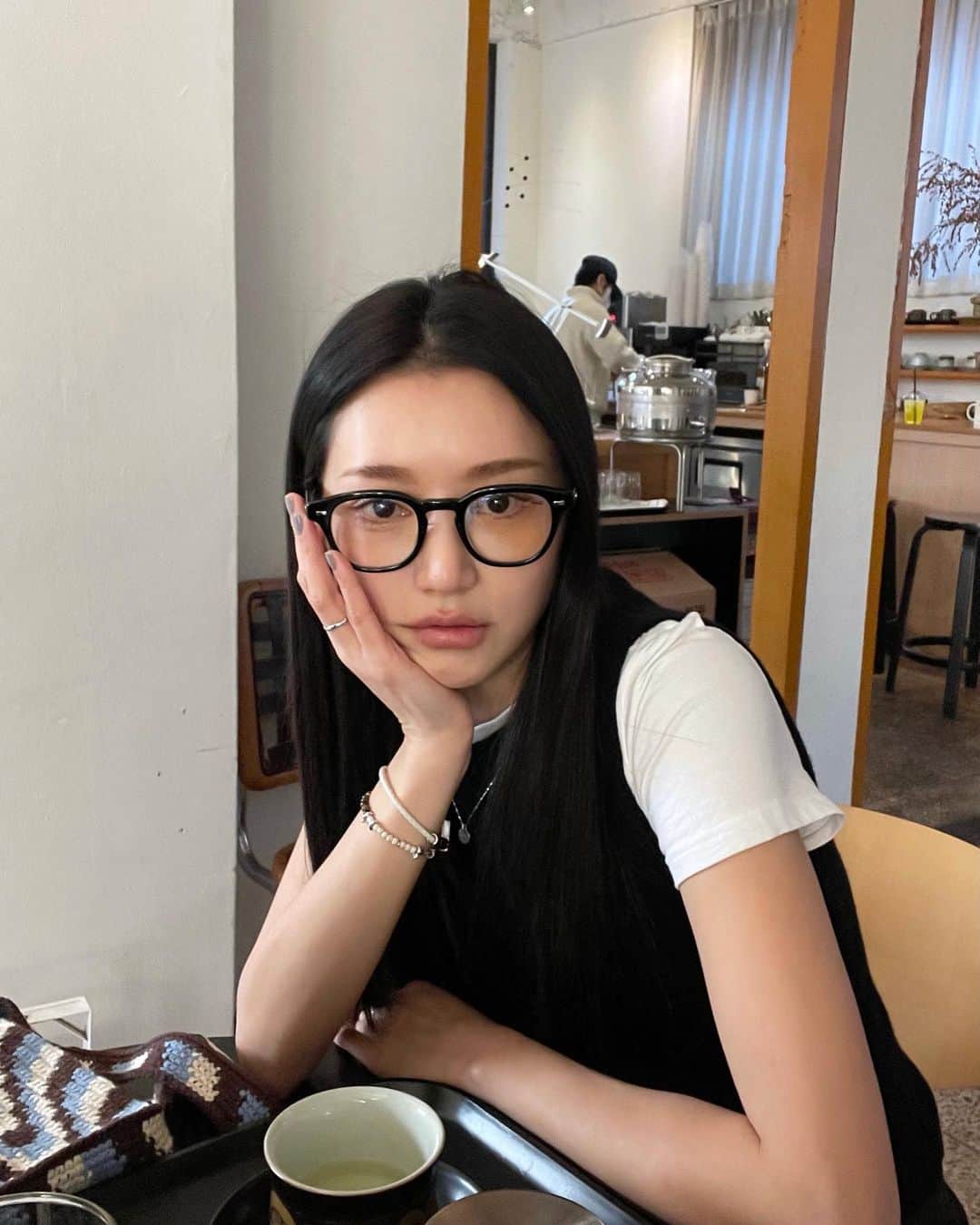 のインスタグラム：「날이 좀 풀리나요😎」