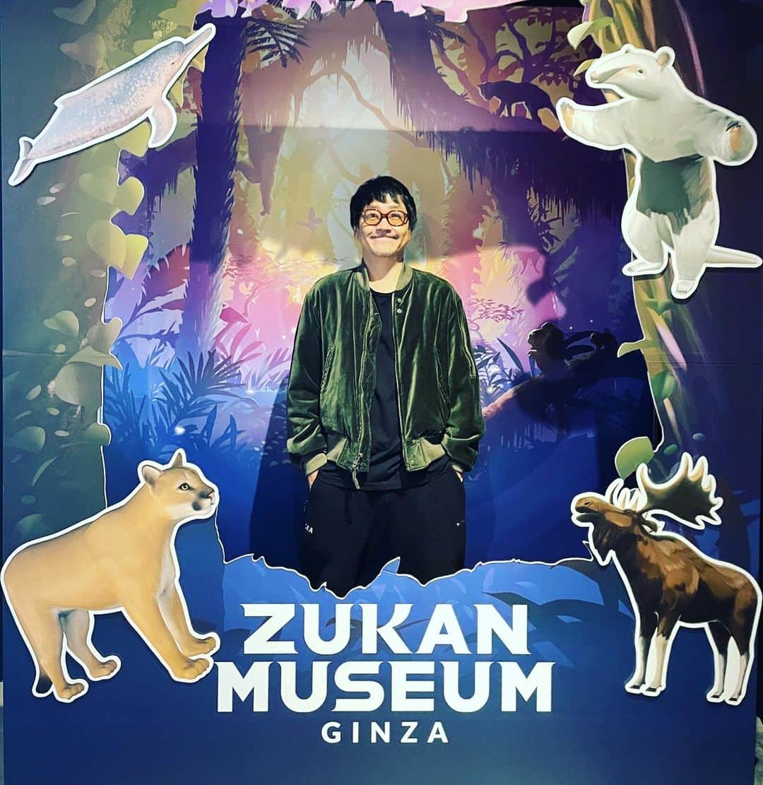 月に吠える。のインスタグラム：「ザギンの ZUKAN MUSEUM にて 生き物28頭 記録できました。  #zukanmuseum  #大森南朋」