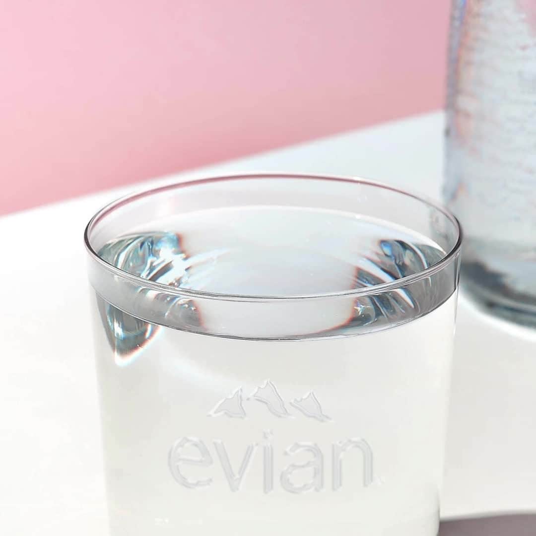 evianのインスタグラム