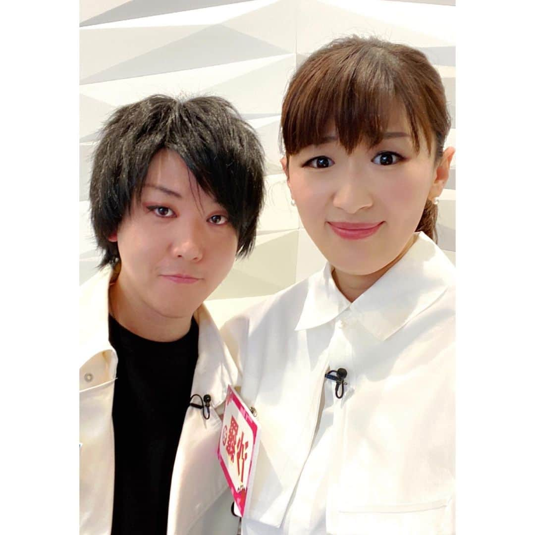 沙羅さんのインスタグラム写真 - (沙羅Instagram)「さんまさんに会う本番前。 笑顔がひきつっている2人の図です。 ⁡ 今夜2/28(月) よる11:56〜MBS毎日放送『痛快！明石家電視台』 ぜひご覧ください☺️ ⁡ 放送後TverやMBS動画イズムでも見られます^ ^ ⁡ #明石家電視台 #明石家さんまさん #たむたむ #沙羅 #ものまね  #たむさら夫婦ちゃんねる #もよかったら見てね🥳 #ゆるーい夫婦の日常や #ものまねコラボupしてます」2月28日 21時26分 - sarapika128