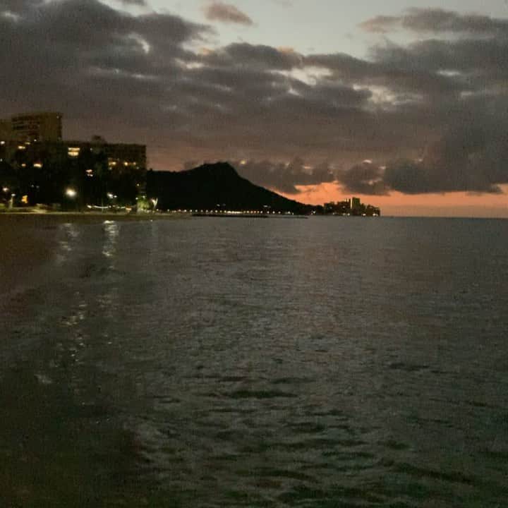 飯島寛子のインスタグラム：「Good morning from Hawaii. Special Day!! #morning #hawaiilife」