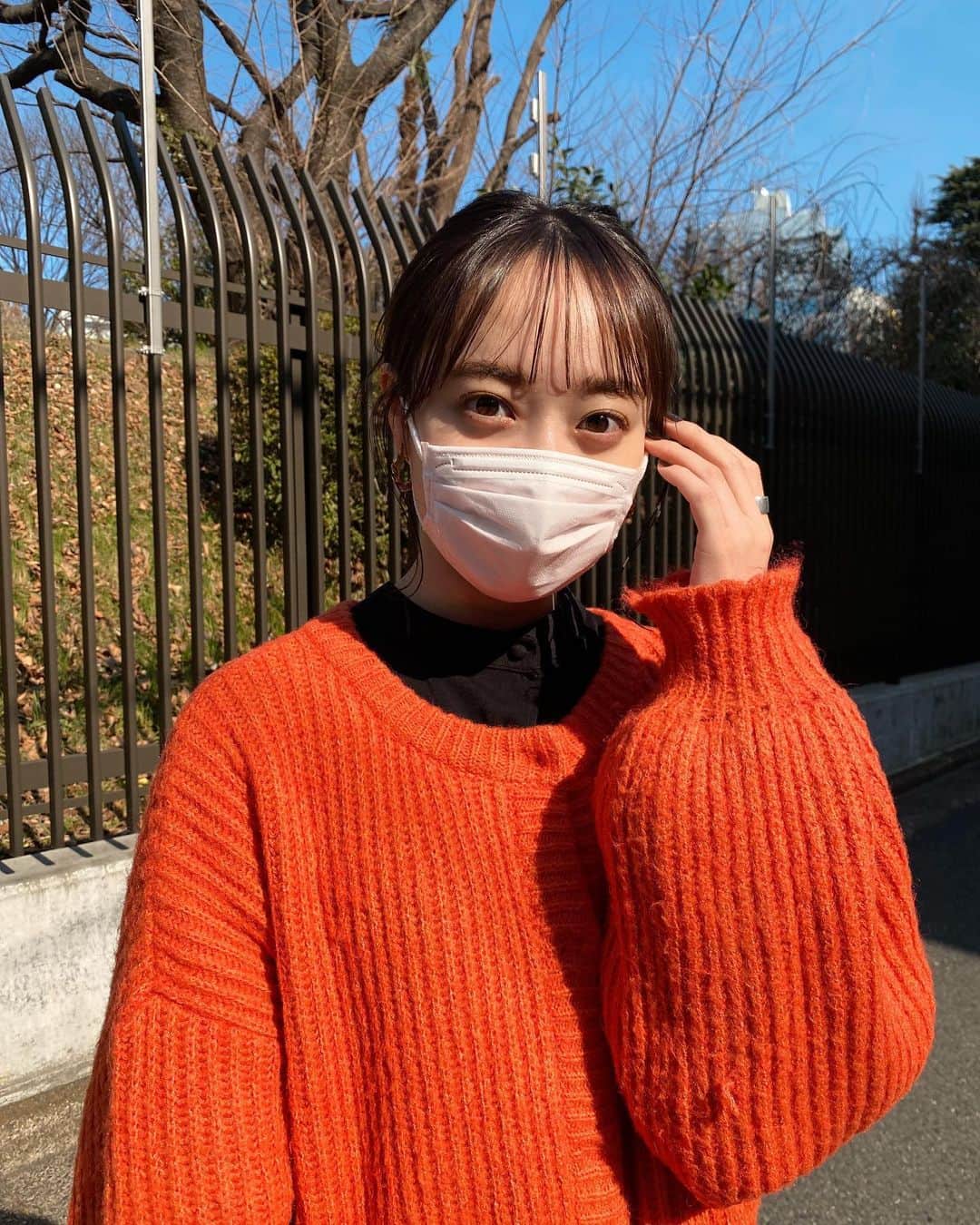 磯俣愛さんのインスタグラム写真 - (磯俣愛Instagram)「最近髪結ぶのハマっております〜🌼」3月1日 21時23分 - ai_isomata
