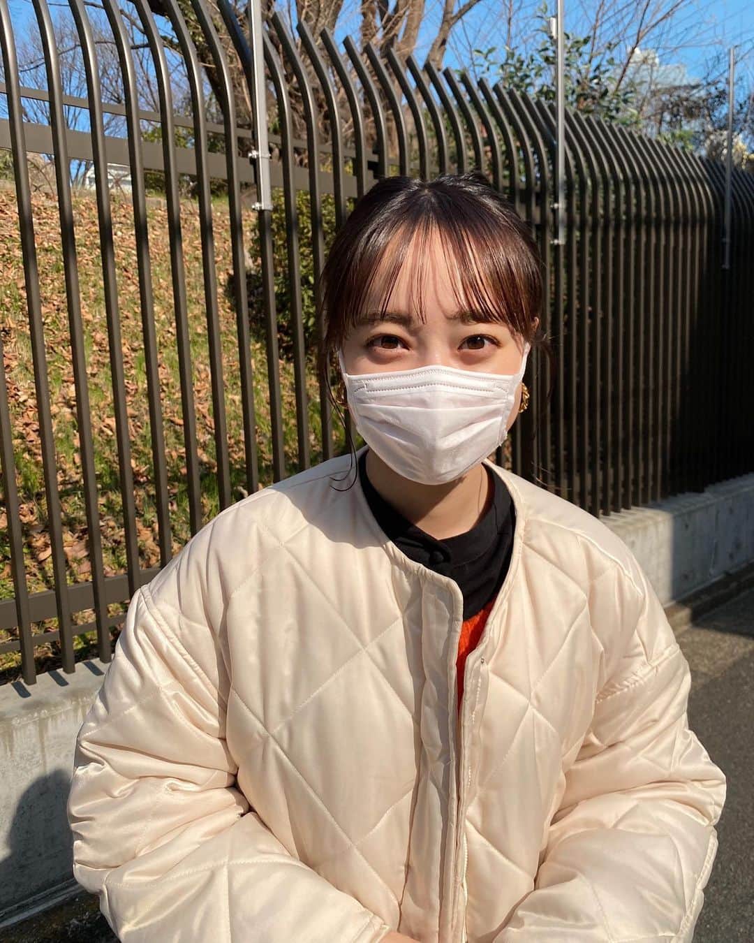 磯俣愛さんのインスタグラム写真 - (磯俣愛Instagram)「最近髪結ぶのハマっております〜🌼」3月1日 21時23分 - ai_isomata