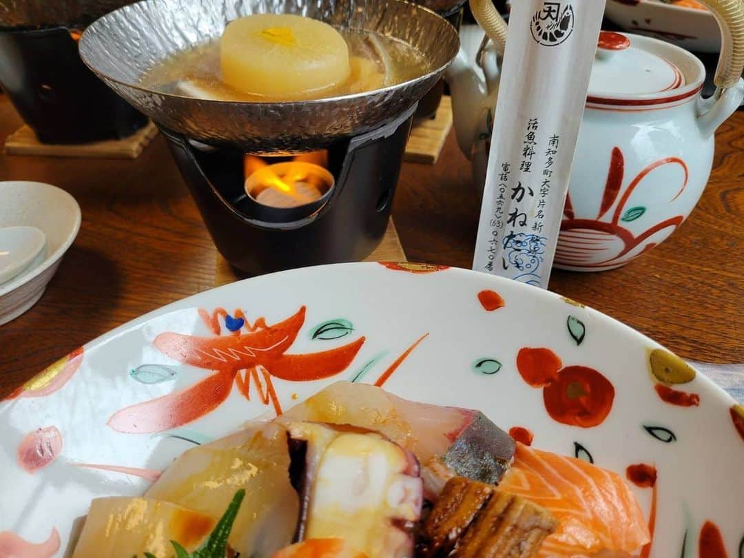 へんな魚おじさんさんのインスタグラム写真 - (へんな魚おじさんInstagram)「久しぶりのカネダイさんでランチ❗めっちゃ旨いね❗」3月1日 12時57分 - _sakana_ojisan