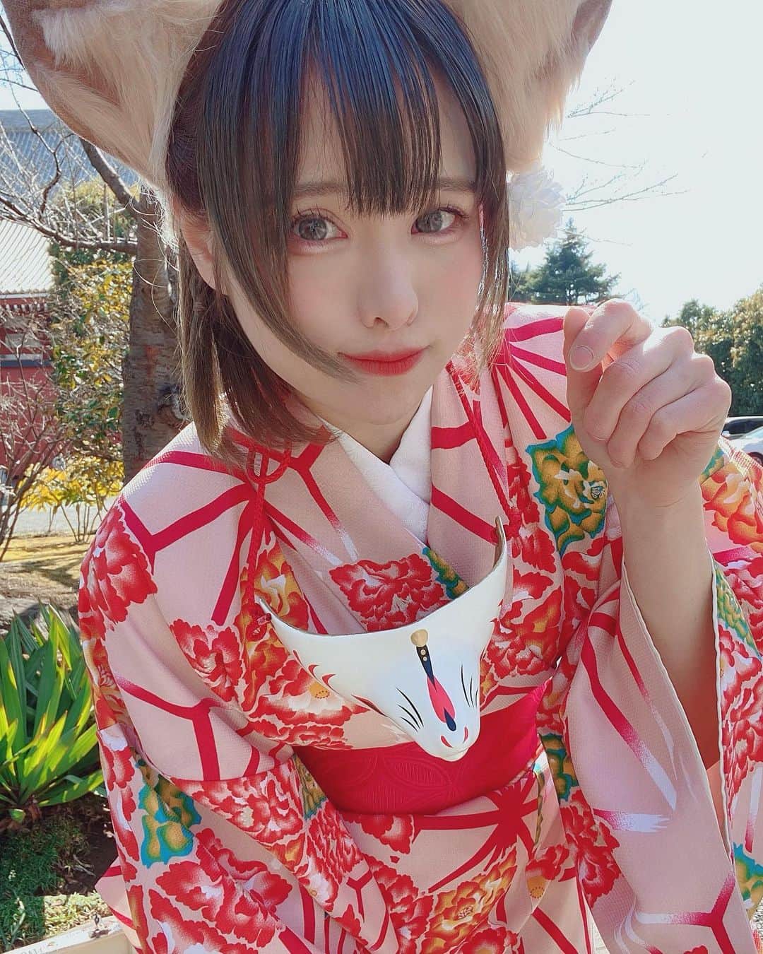 ゆかにゅんさんのインスタグラム写真 - (ゆかにゅんInstagram)「#costume #cosplay #コスプレ #コスプレイヤー #Japanesegirl #アイドル #Japanesekimono #kimonostyle  #japanesemodel #着物 #kimono #selfiegirl #kimonogirl #Beautifulgirl #model #gallery #ポートレート #portraitphotgraphy #写真好きな人と繋がりたい #写真撮ってる人と繋がりたい #ポートレート女子 #東京カメラ部 #作品撮り #japan_of_insta #Japanesegirl #followme」3月1日 15時52分 - yuka_neko_nyun