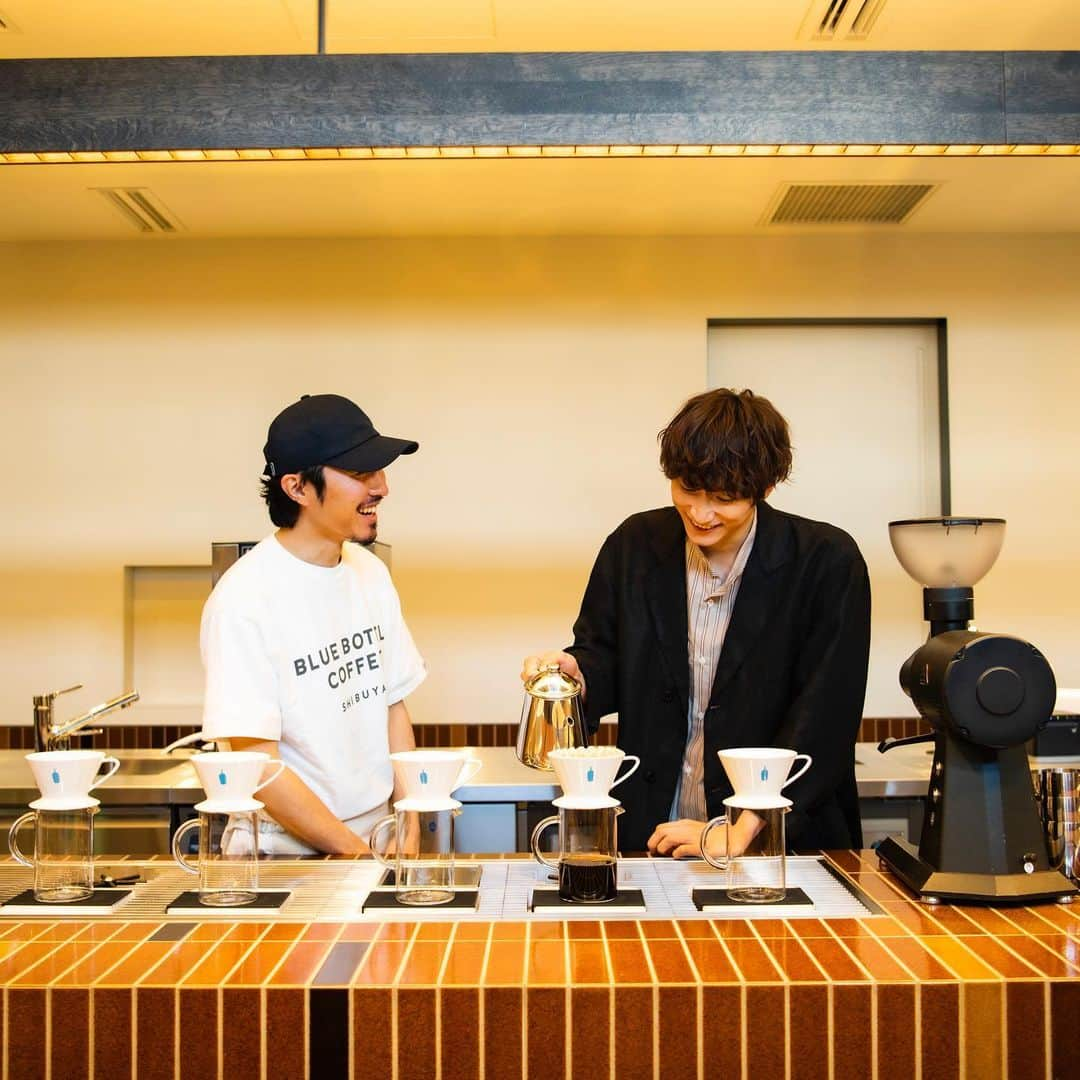 平岩享のインスタグラム：「#小関裕太 #yutakoseki #kosekiyuta #pen#bluebottlecoffee #shibuya#bluebottlecoffeeshibuya  #ポートレート #portraitphotography #portrait #photo #photography #photographer #toruhiraiwa #平岩享」