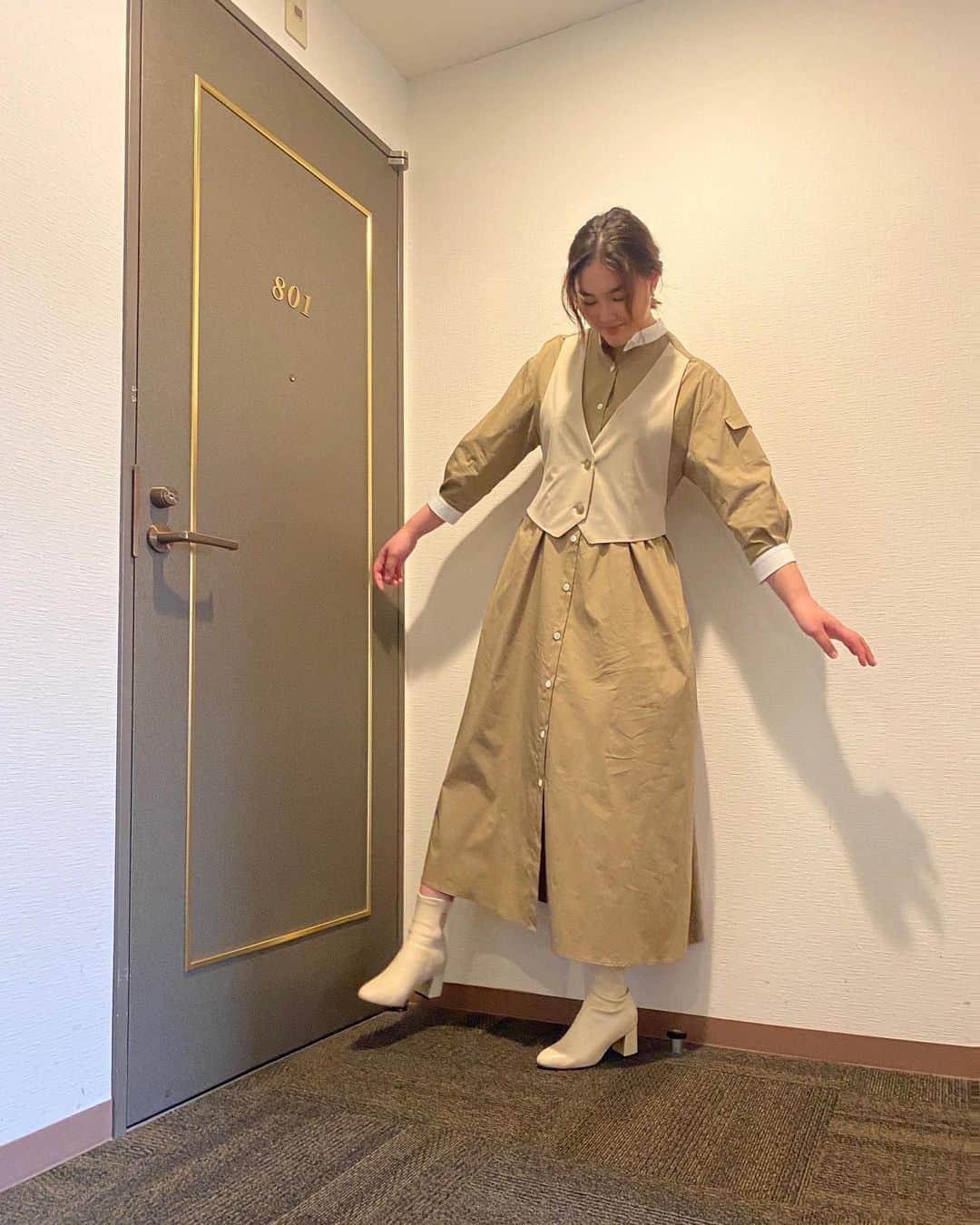 箭内夢菜のインスタグラム：「お知らせです︎☺︎  今夜、18:25〜 『デカ盛りハンター』ゲストとして参加させて頂きました！ 普段から大食いの動画をよく見るので、今回目の前で見ることができて感動でした🥺  ぜひぜひご覧下さい！！ この衣装もかわいかった🥰  #デカ盛りハンター」
