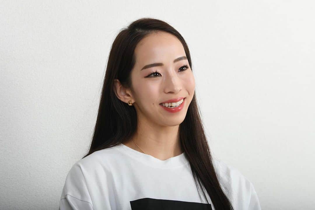 野口啓代のインスタグラム：「きのこらぼさんのwebにインタビューを掲載して頂いています👶🏻🫕  日頃の身体を支える上での食事についてお話させて頂きました✨是非ご覧ください🍽  きのこらぼ🍄 https://www.hokto-kinoko.co.jp/kinokolabo/go-sports/107956/  THE DIGEST web🍄 https://thedigestweb.com/topics_detail13/id=53111  @kinokolabo  #きのこ #きのこラボ  ——————————————————————————— @au_official @raffinee_orientalbio #三井不動産 @cowsoapcp @thenorthfacejp @lasportivajp @petzl_official  @newhale_japan @frictionlabs」
