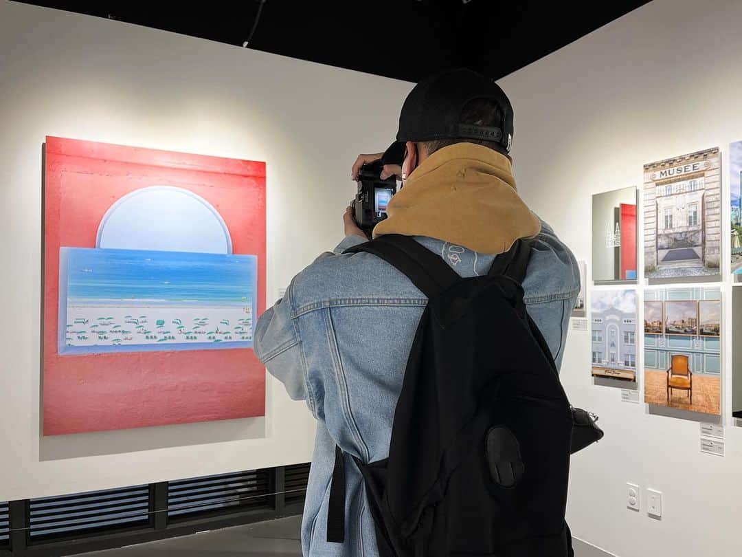 プニエル のインスタグラム：「AWA Exhibition! Part 1 우연히웨스앤더슨 파트 1  #awaexhibition  #accidentallywesanderson  #awa  #우연히웨스앤더슨」