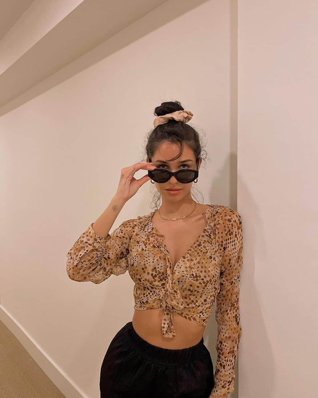 Ashley Skyのインスタグラム：「coconut way 🧉」