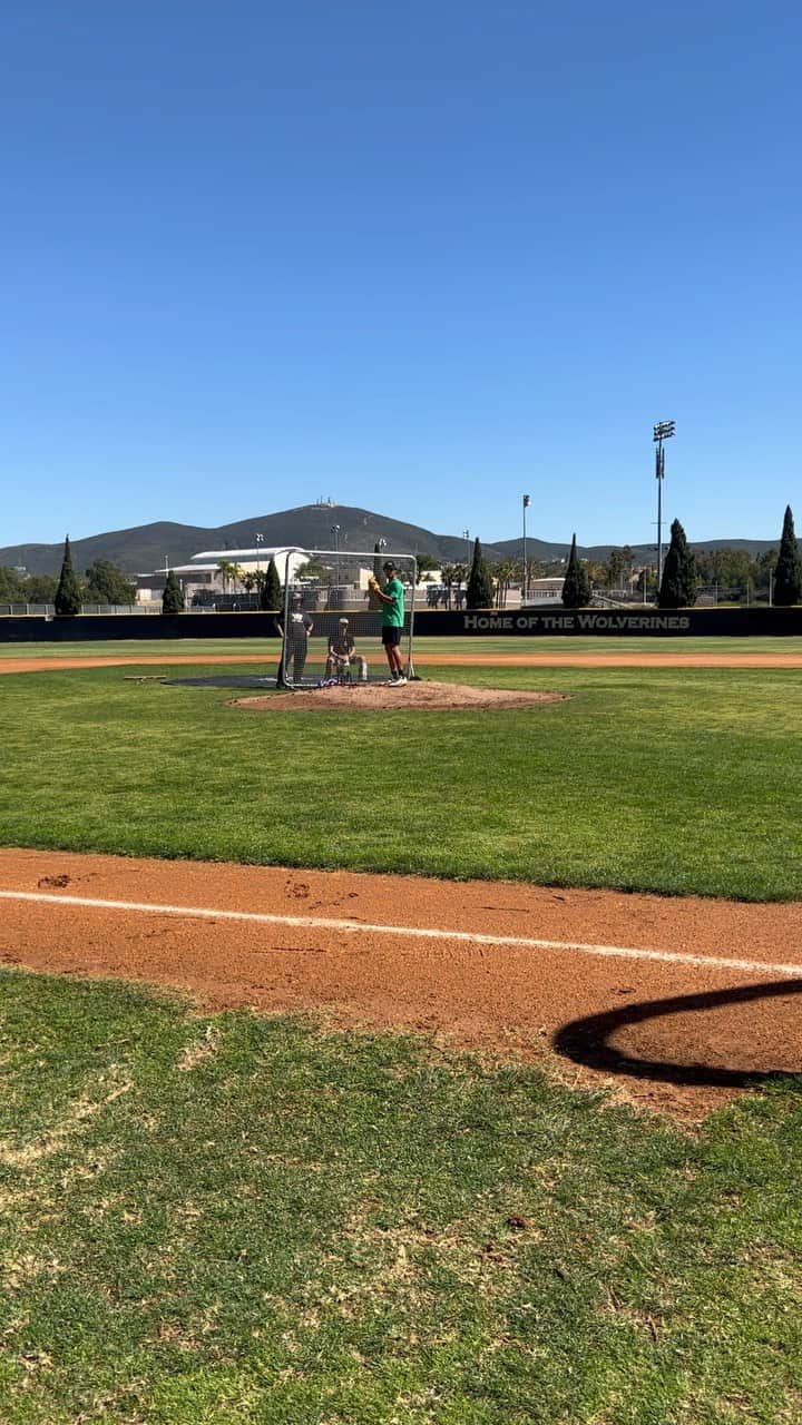 ダルビッシュ有のインスタグラム：「⚾️🤷🏻‍♂️」