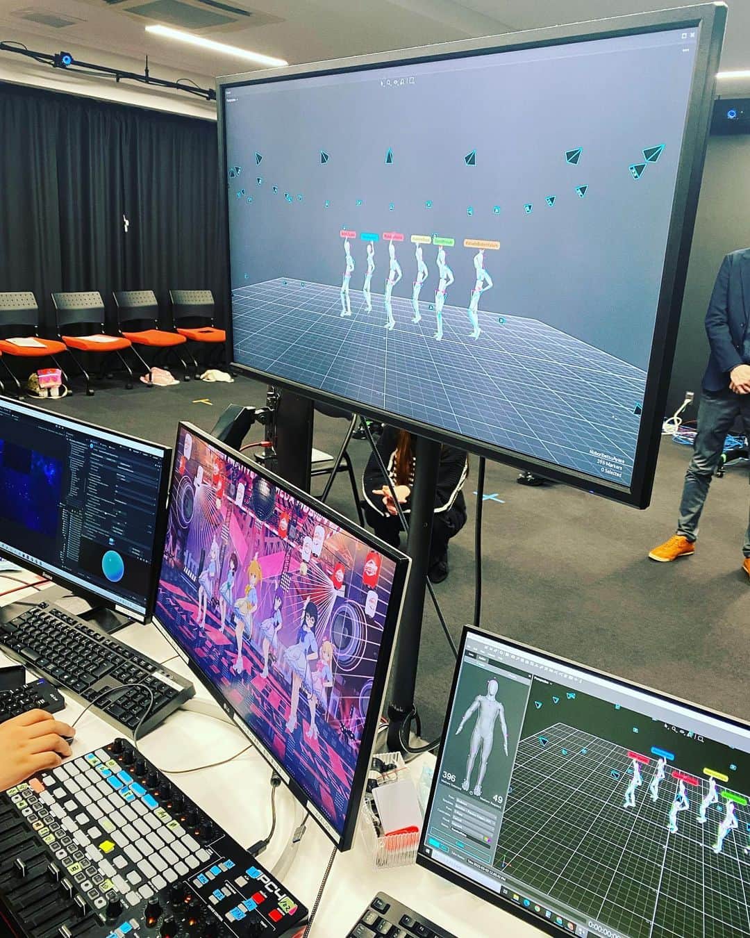 温泉むすめのインスタグラム：「3Dライブに向け準備中〜♪  #温泉むすめ  #温むす」