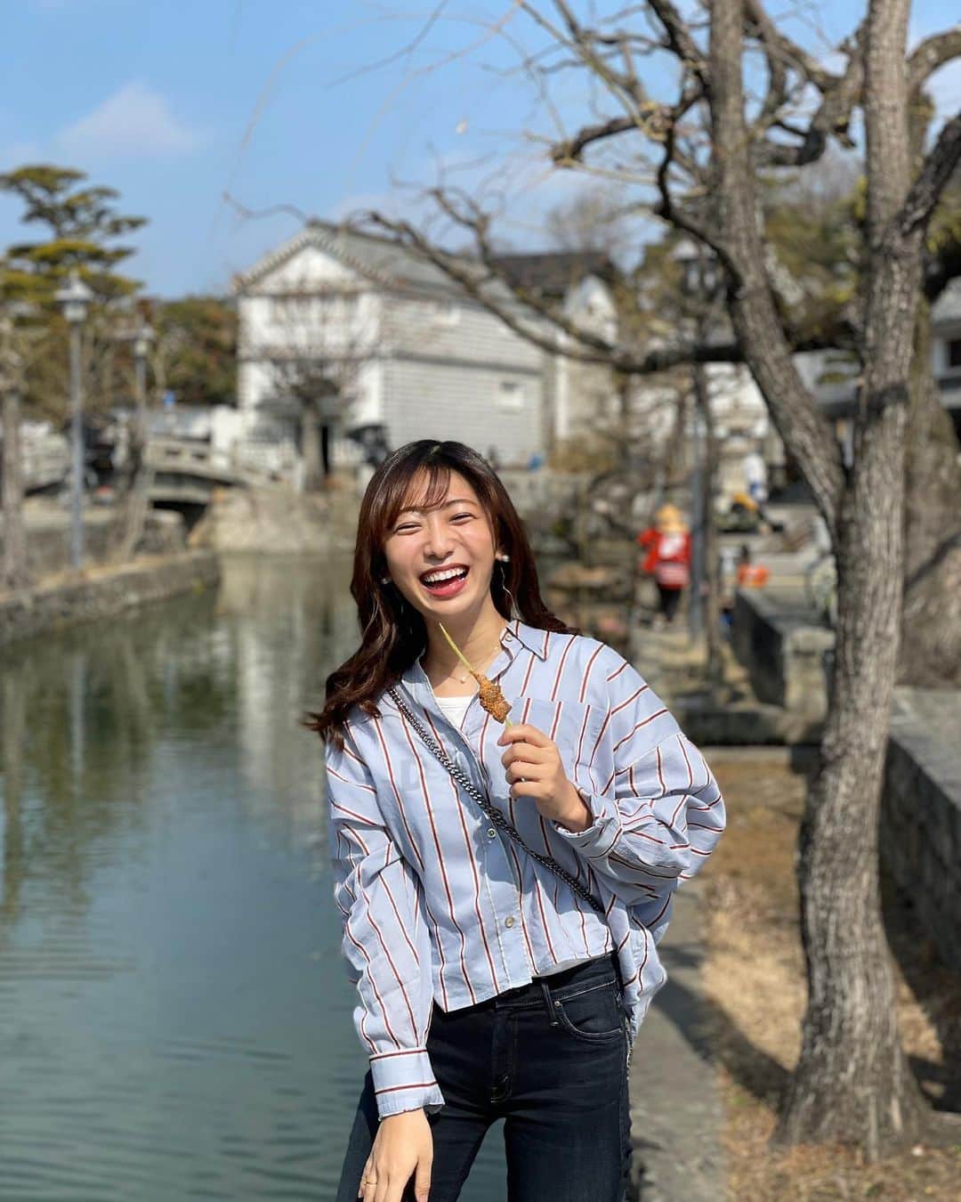 のインスタグラム：「🍘 . #ぬれおかき ちょっと載せたい写真や風景が多すぎて 選びきれない🤣🤣❤️‍🔥 とりあえずまとめると、第二の故郷「最強」 . またすぐに帰ってきます🙋‍♀️ 香川にも行きたい、、、！ . #岡山 #倉敷 #倉敷美観地区 #第二の故郷 #帰省 #街歩き #ぶらり旅 #食べ歩きの旅」