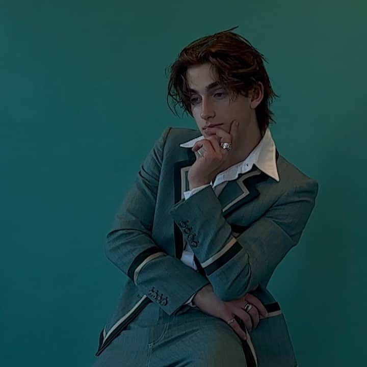 ジョニー・オーランドのインスタグラム：「@vtmag」
