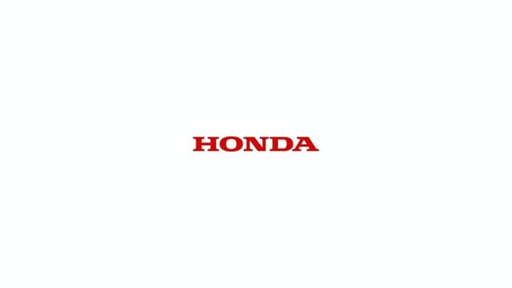 川瀬良子のインスタグラム：「【Honda 耕うん機】  『Honda 耕うん機』 テレビCMが放送されています😊 ------ 🥕CU配信 ※ネットで見られるオンデマンド配信でも放送中です  🌱🌱🌱  パワフルな耕うん機ならサラダ・FF500  エンジン始動がなんとワンプッシュになりました👏🏻 カンタンでびっくり！ しっかり深く耕せて、ターンも楽々！ とっても使いやすいですよ〜♪  野菜作りの土台となる土づくりも楽しみましょ〜！  「野菜作り本気で楽しむなら」 Honda 耕うん機  ☀️☀️☀️  #HONDA  #耕うん機 #Honda耕うん機 #家庭菜園 #野菜作り #農作業 #畑　 #土 #土作り  ヘアメイク・脇坂さん　@mihowakisaka  スタイリスト・森田さん　@ayana0811m  🍅🌽🍆  帽子 @namiki_chapeliere  Tシャツ @kriffmayer_official  デニムシャツ @kakelaandtranquil  エプロン @chums_japan  長靴 @aigle   ありがとうございました😊👏🏻」