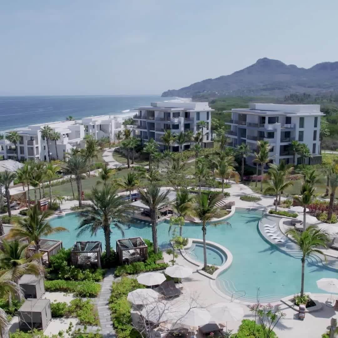 Conrad Hotelsのインスタグラム：「Nature and design become one at @conradpuntademita, a coastal oasis in the tropics.」