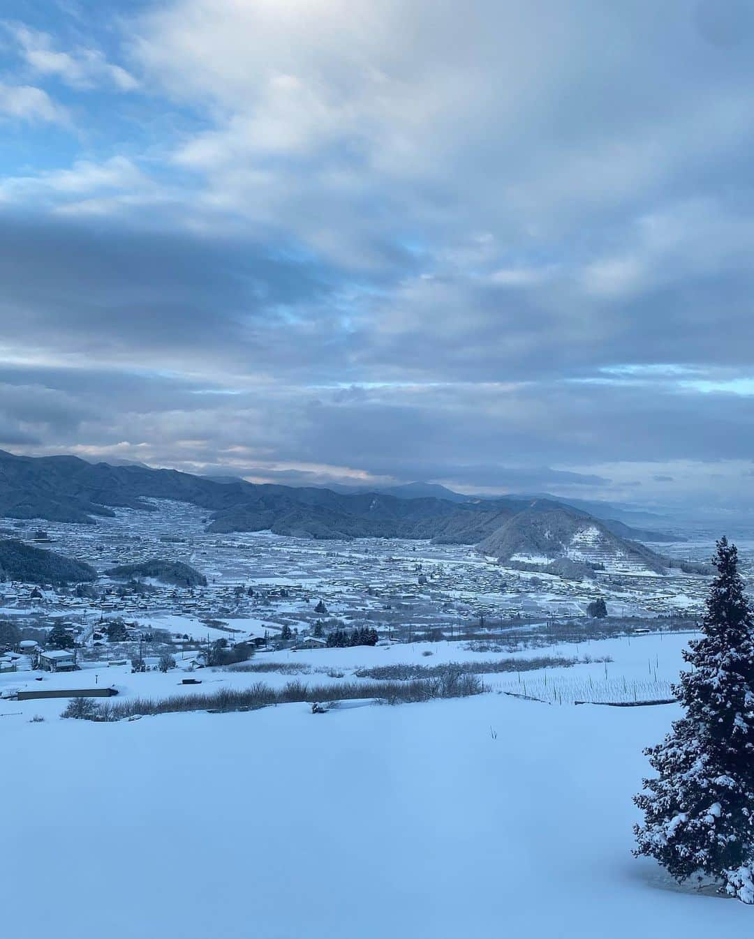 澤本夏輝さんのインスタグラム写真 - (澤本夏輝Instagram)「in NAGANO❄︎☃️❄︎」3月3日 22時40分 - natsukisawamoto_official