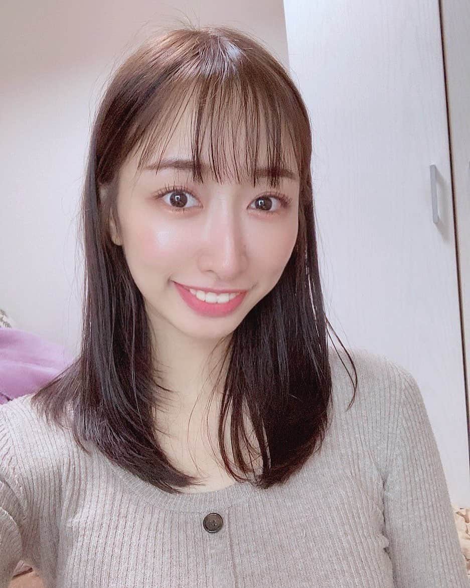 のインスタグラム：「へへっ✂︎ かなりお気に🥰  #カット #カラー #さよ奈良 #毛」