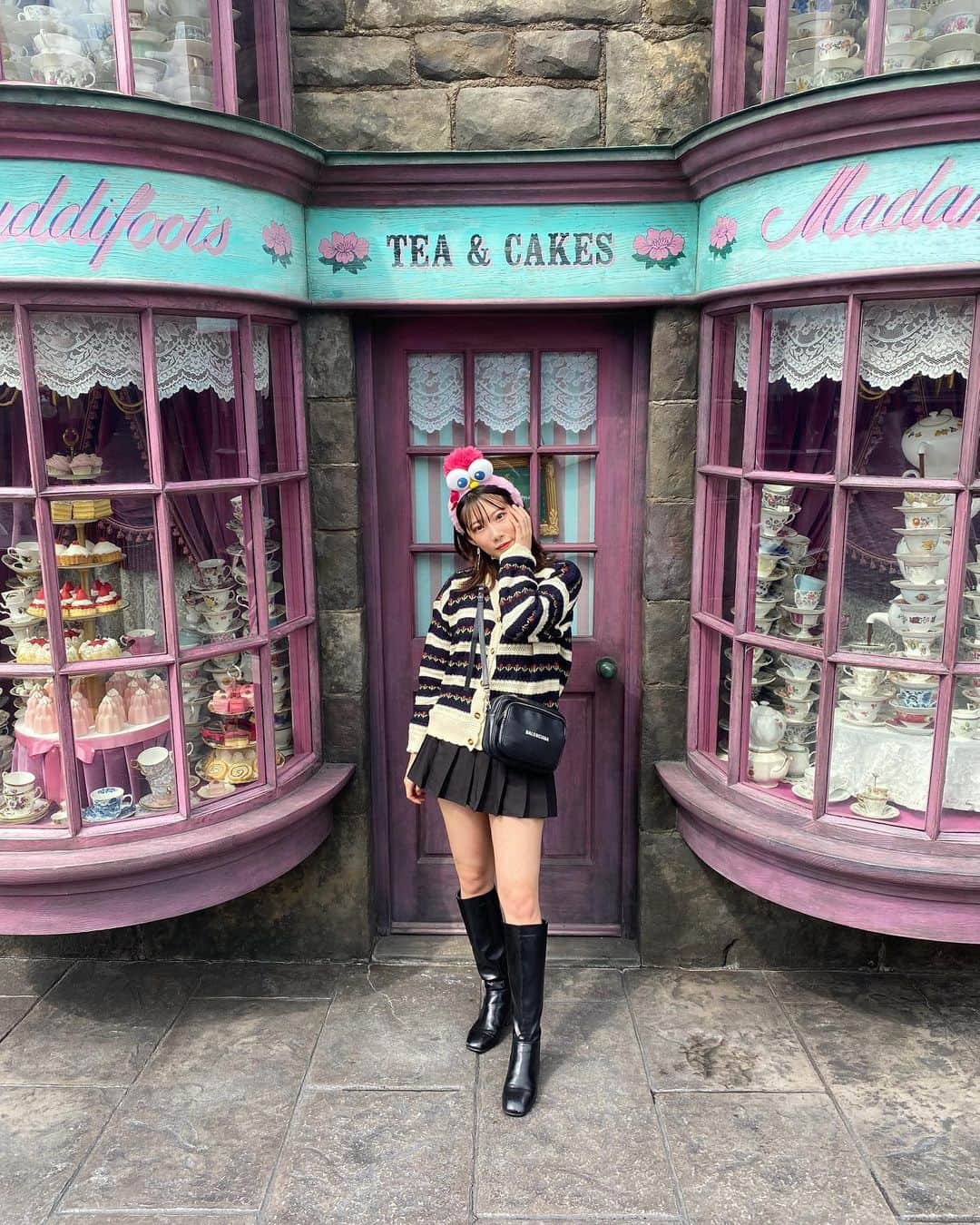 のインスタグラム：「ユニバでのわたし！！楽しかったなー🥰🥰」