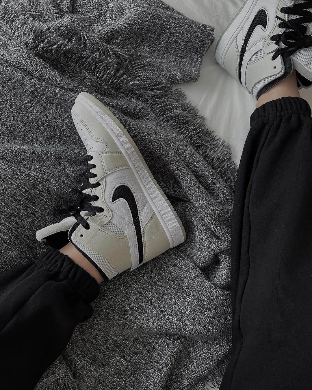 小原優花のインスタグラム：「👟🖤 #jordan」