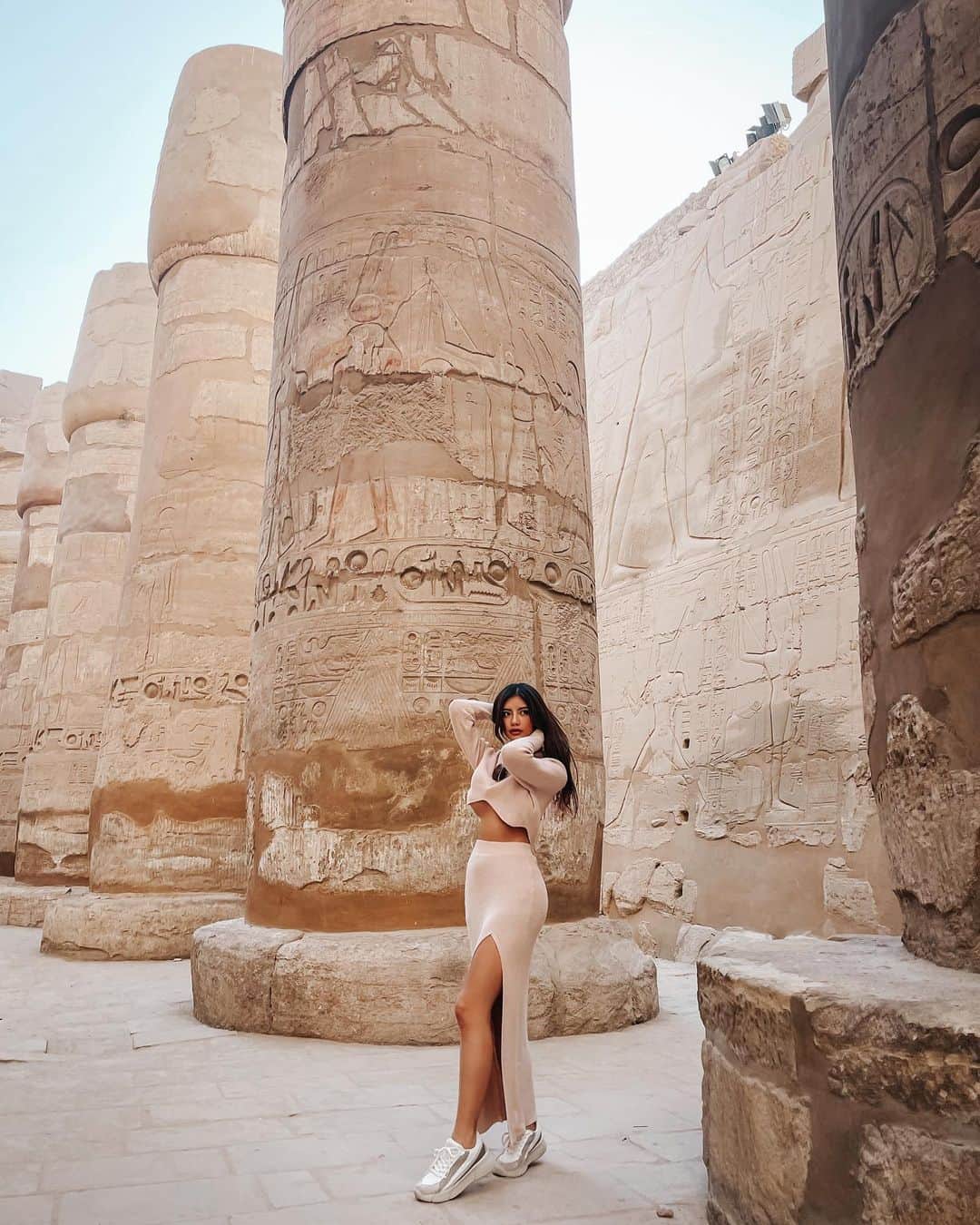 VIENNAさんのインスタグラム写真 - (VIENNAInstagram)「ℕ𝕖𝕨 𝕧𝕚𝕕𝕖𝕠𝕤 ℂ𝕠𝕞𝕚𝕟𝕘 𝕤𝕠𝕠𝕟🇪🇬 久々にユーチューブ更新した！ 号泣してる動画初めて出した😭😭😭 これからも応援よろしくお願いします✨  #Travel #Egypt」3月5日 21時00分 - viennadoll_official