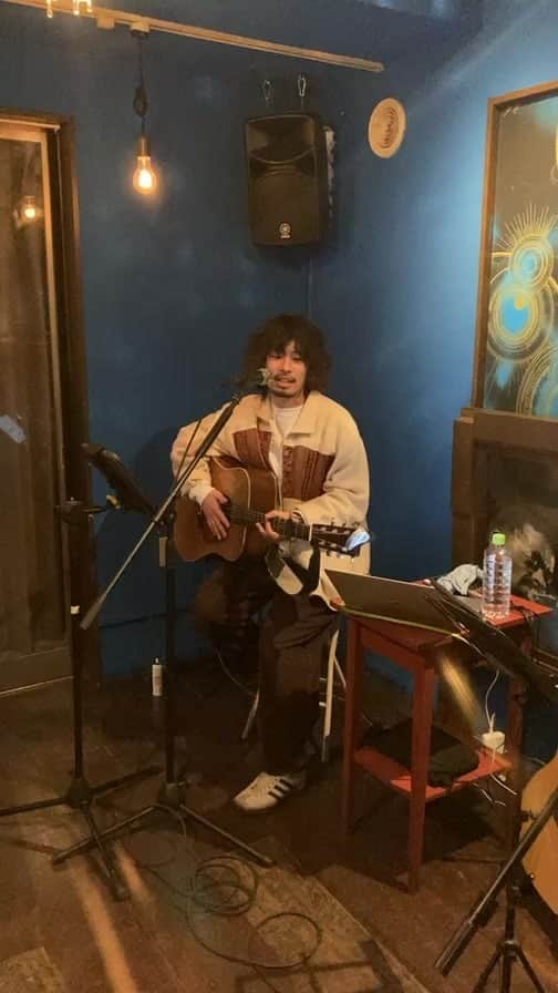 のインスタグラム：「ライブ」