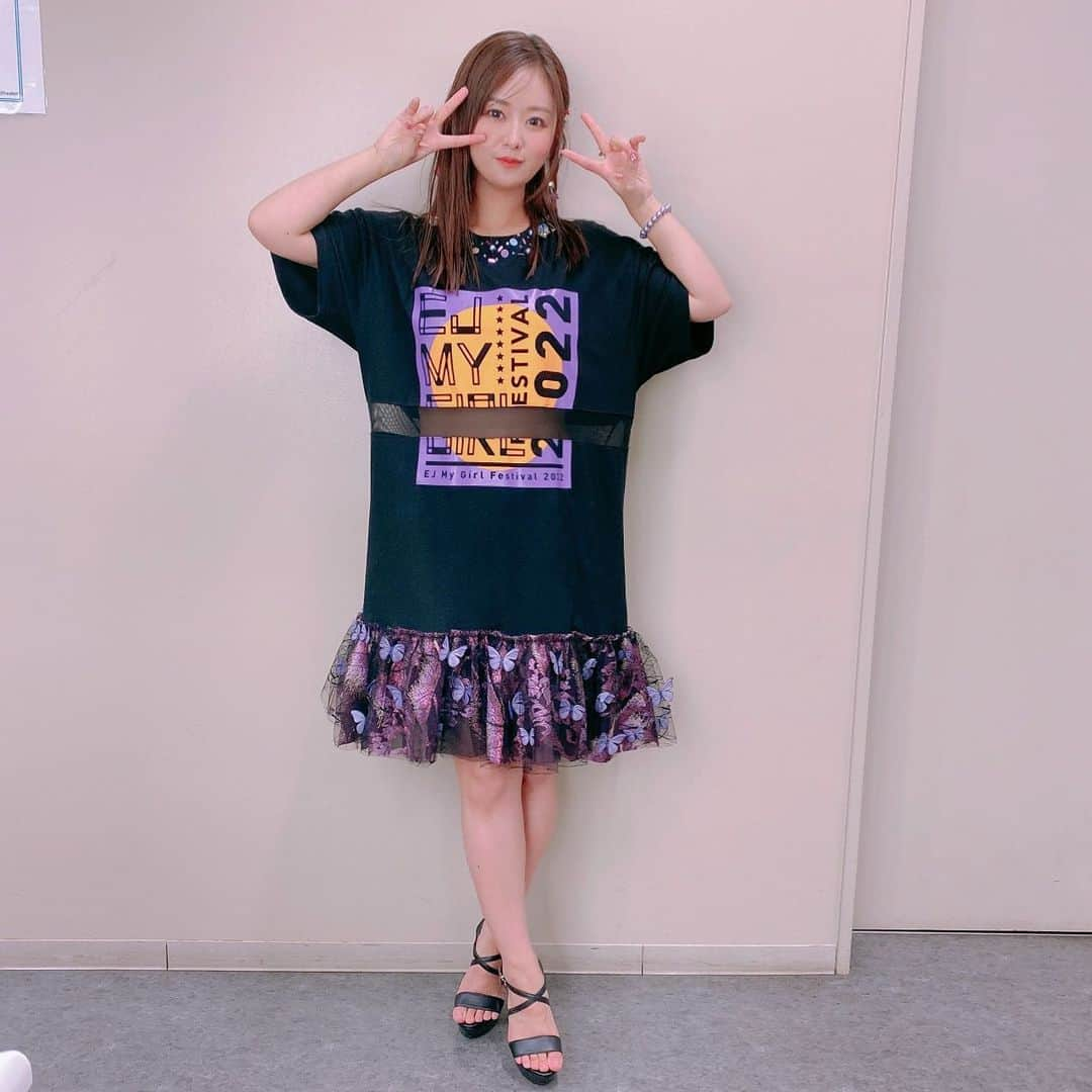 井口裕香さんのインスタグラム写真 - (井口裕香Instagram)「💜💜💜 #EJMyGirlFes !!! @mygirl__official  こちらは ライブTシャツアレンジver💁🏽‍♀️💜  へそち🐷！ 足首ヒョイッ！！（グキッ）  hair and make #舩戸美咲 さん @funatomisaki_hair_make  stylist #もりやゆり さん @mori_mori_moriya」3月5日 22時42分 - ooo31_iguchiyuka_31ooo