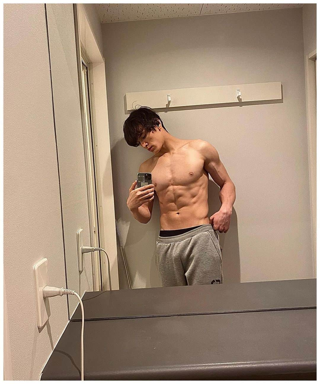 才川コージのインスタグラム：「176cm 67kg🍖  #parkour #muscle #fitness #workout #training #筋トレ」