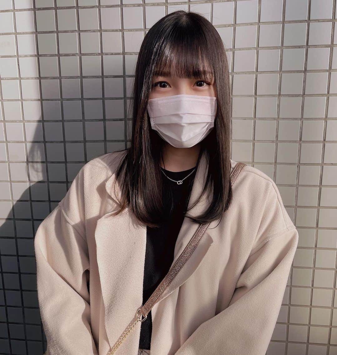 白河希美のインスタグラム：「***2022.03.05***  25歳の誕生日を迎えました🌟  あっとゆうまに24歳も終わりました🙄  25歳こそずっと気になってたパン作りを趣味にしたいと思います🍞🥐  * * * 今年も去年同様に美容院でサラサラにしてもらいました💇‍♀️✨  @tkyk_k さんいつもありがとうございます‼️ (一方的なタグ付け失礼します🙇‍♀️)」