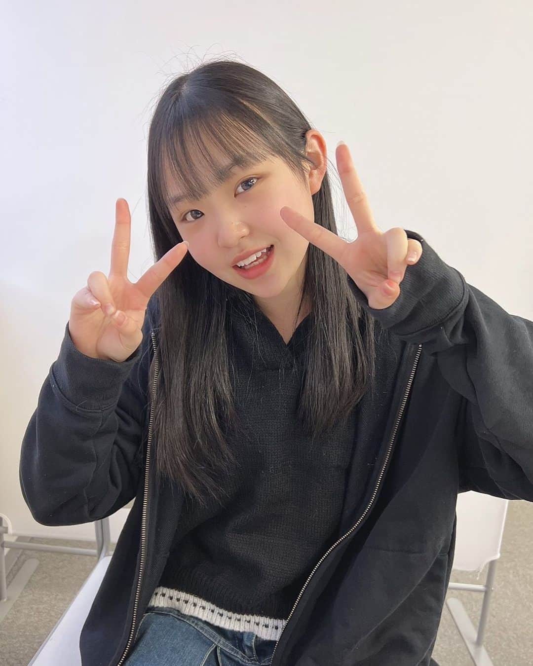 Hinataさんのインスタグラム写真 - (HinataInstagram)「. . 【TV出演情報】 明日3月8日（火）7:05〜 テレビ東京系列「おはスタ」に出演させてもらいます✨  みんな観てね〜🤞🏻 . . #おはスタ #テレビ東京 #緊張するなぁ〜^^;」3月7日 17時38分 - hinachosugram