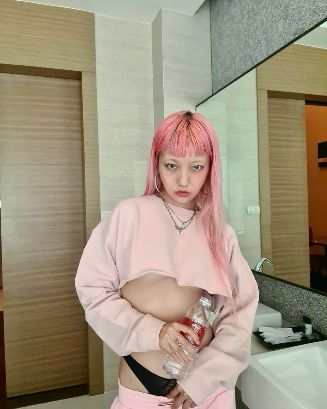 のインスタグラム：「💊🔆🔆🔆」