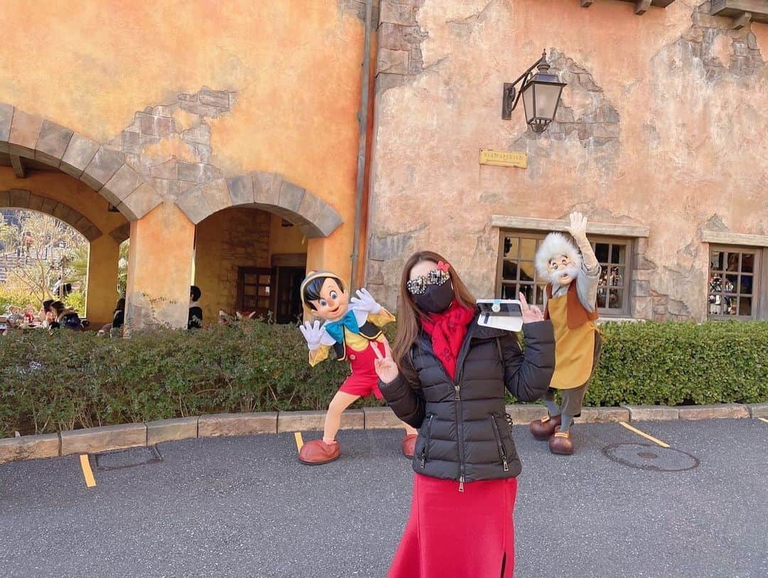 美沙さんのインスタグラム写真 - (美沙Instagram)「Disney Sea last🐭🐻 来月もDisney行くんだよ💓 landだけどね🏰 ミニーの耳リベンジしよっと笑 . みゆと沢山いろんなところ行きたいなぁ🥰 . #disney #disneysea  #女子旅」3月7日 14時55分 - misa0623r
