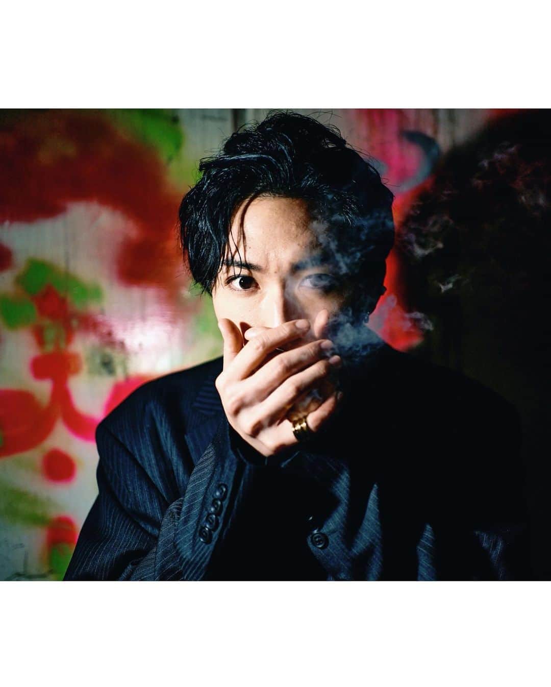 日向野祥のインスタグラム：「smoke...」
