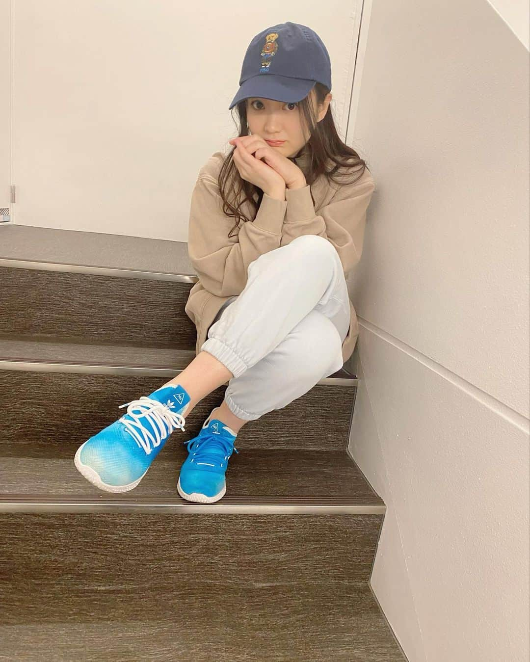 詩月まどか（詩月圓）のインスタグラム：「Today Coordinate.  #adidas   #walking   #coordinate   #polobear」