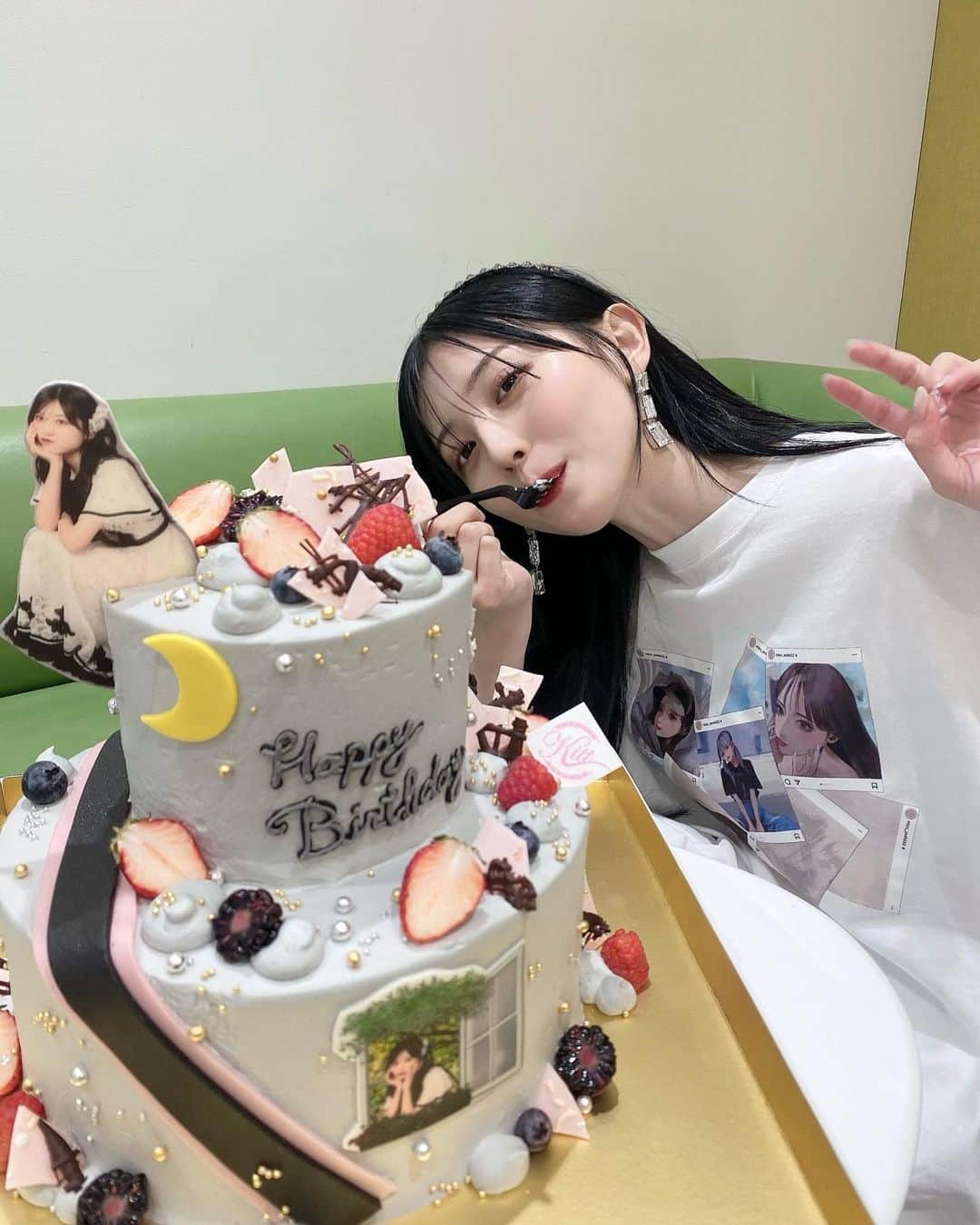 吉井美優のインスタグラム：「. 幸せ溢れる素敵な生誕祭を 有難う御座いました 🪄🎗」