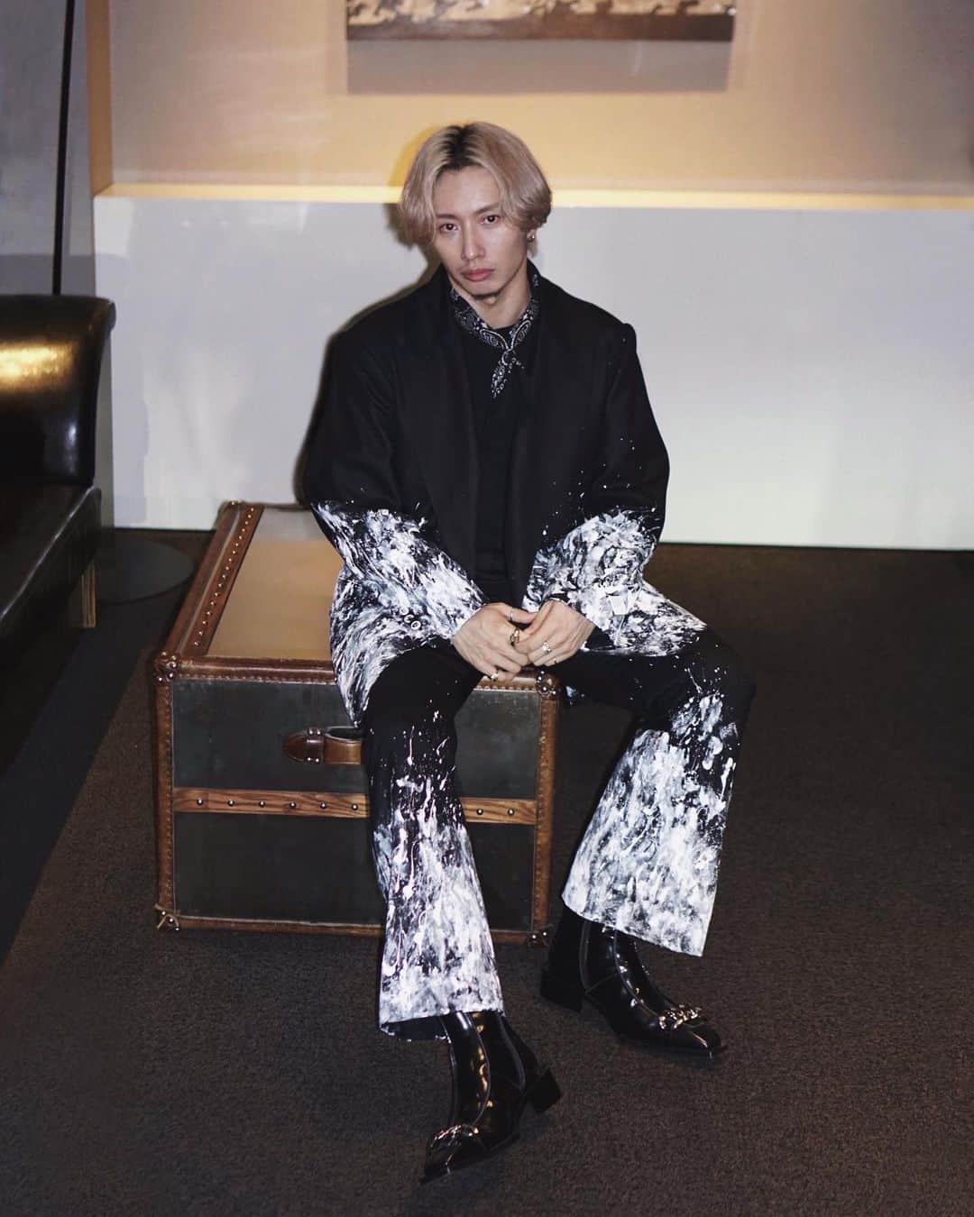 DJ FUMIのインスタグラム：「荒ぶるセットアップ、 溢れ出すホスト感 どう？」