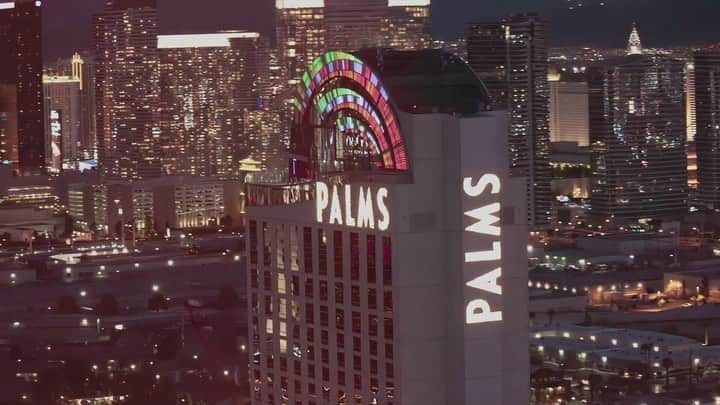 Palms Casino Resortのインスタグラム：「It's official! 🎉 Palms will be returning April 27th!  NOW accepting room reservations for stays beginning on April 28th, 2022. We are thrilled to welcome back guests! 🥳️  Book your stay with us at www.palms.com.」