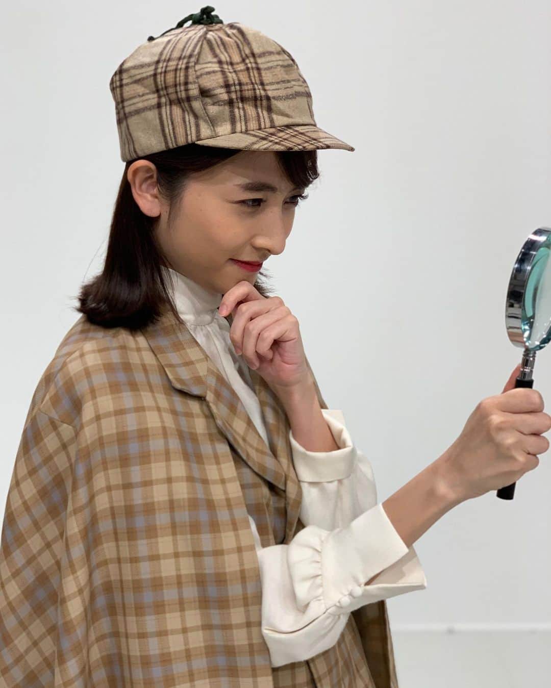 日比麻音子さんのインスタグラム写真 - (日比麻音子Instagram)「数ある衣装の中で、 これは特にお気に入り🔎  謎解きスペシャルの番宣でした💁‍♀️  #fromTBS #💁‍♀️」4月2日 9時06分 - hibi_maoko