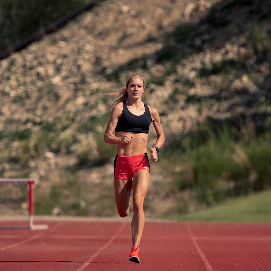 エマ・コバーンのインスタグラム：「Heading to Crested Butte today for the summer 🏔 the place where I become the athlete I need to be. Let’s goooooo. #crestedbutte #9000ft #myfavorite」