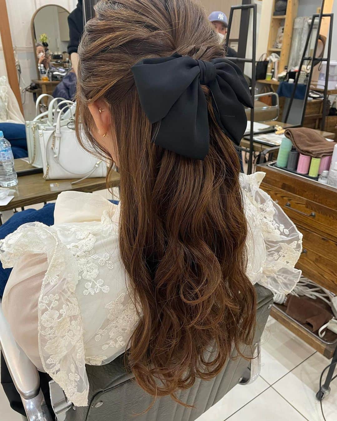 月愛きららのインスタグラム：「かわいいねぇ~☺️  いつも素敵なヘアスタイルにして下さりありがとうございます！！  @masaruman さんに担当していただきました！ @cupola_omotesando おすすめです~🌟」